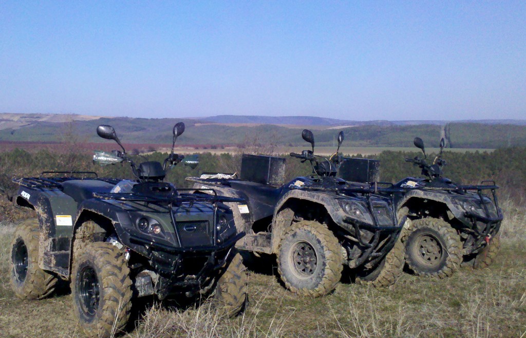 Quad túra, quadozás: www.dunakaland.hu